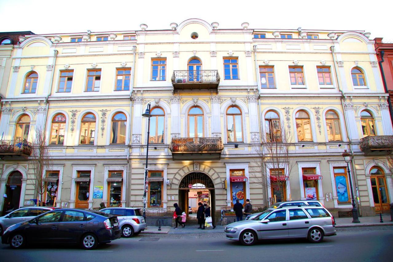 Family Apartments Tbilisi Zewnętrze zdjęcie